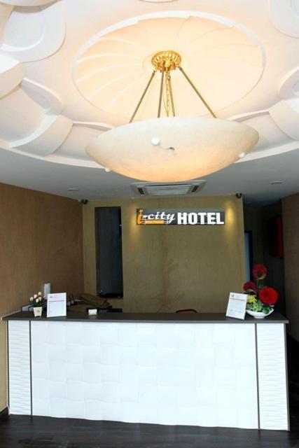 Citylight Hotel Shah Alam Bagian luar foto